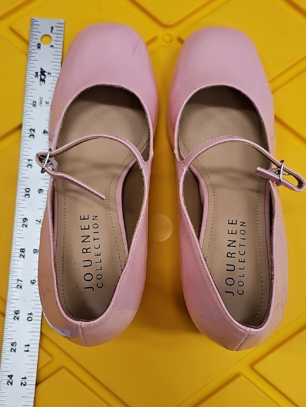Journee Collection Glossy Light Pink Mary Jane Block Heels - Picture 10 of 10